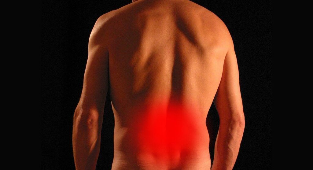 beneficio del yoga: reduce dolor lumbar
